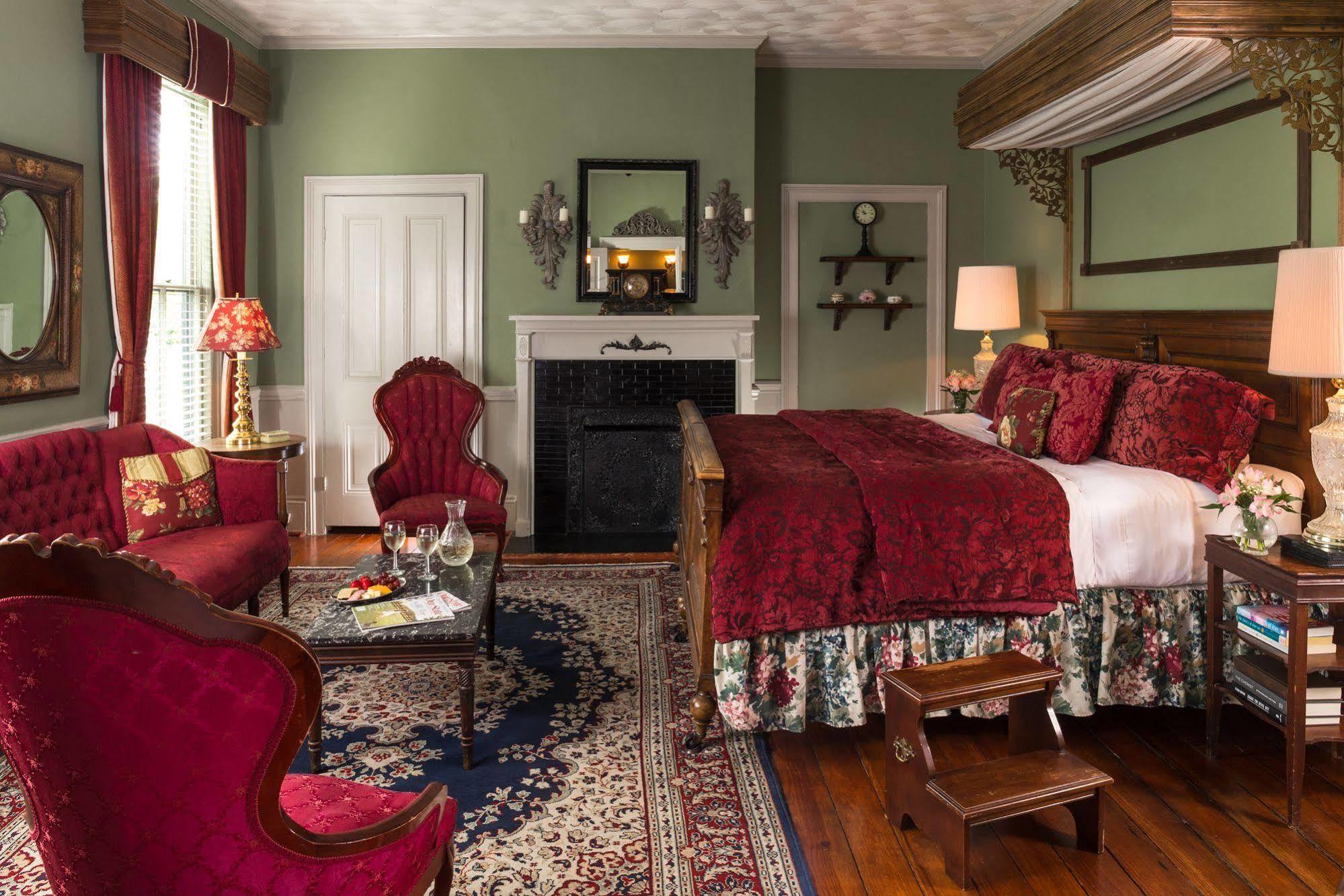 ニューバーン The Aerie Bed & Breakfast エクステリア 写真